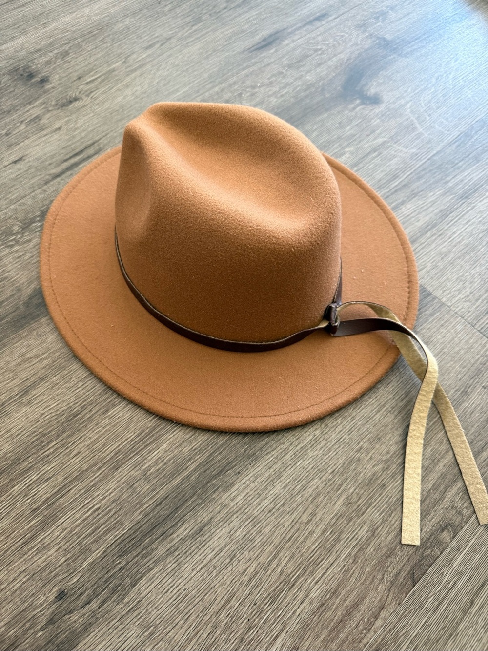 Classic Wide-Brim Fedora Hat in Cognac Brown